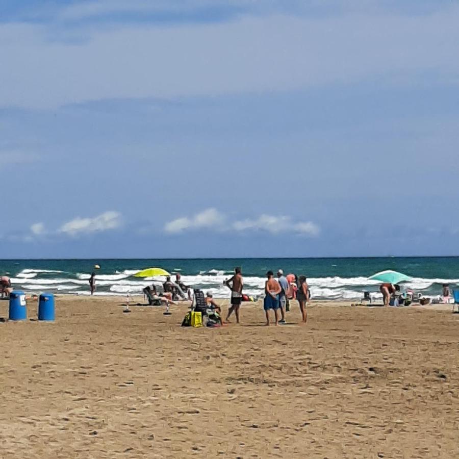 Apartament Carrer I'Iiia Grao de Castellon Bagian luar foto
